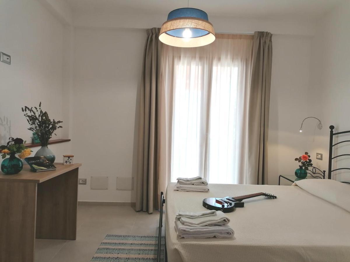 Body And Soul Apartment Cala Gonone Exterior photo