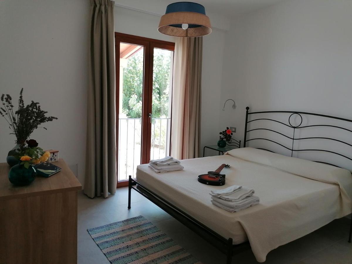 Body And Soul Apartment Cala Gonone Exterior photo